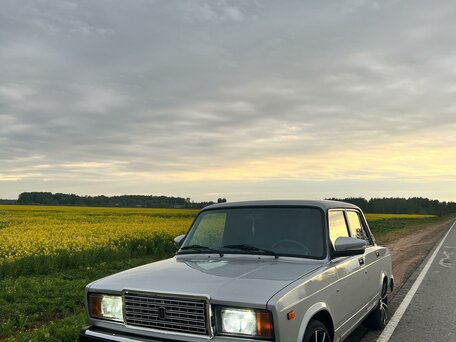 Купить б/у Lada ВАЗ 2107 1982-2012 1