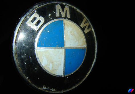 Более 14 300 работ на тему «Bmw»