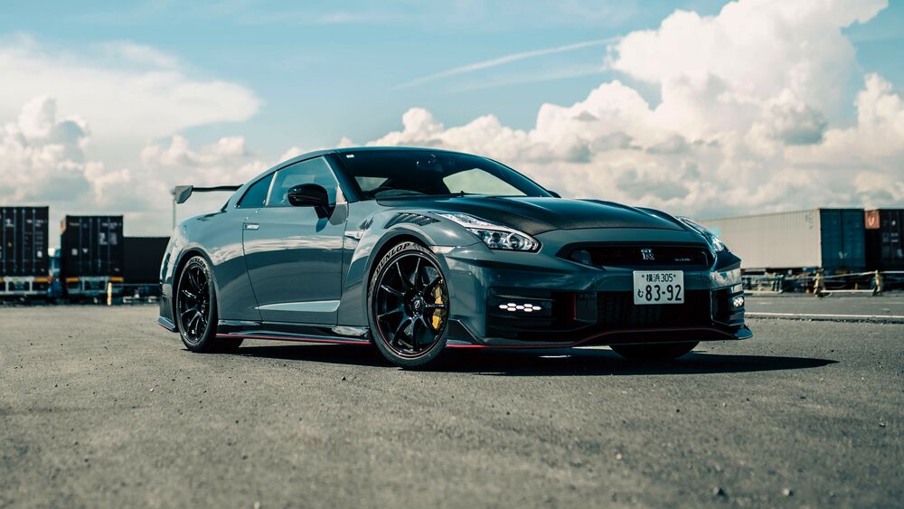 Nissan GT-R R35 Live Wallpaper